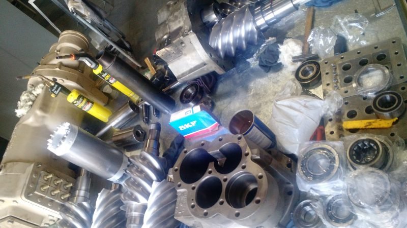 Overhaul de Compressor Parafuso Trane Overhaul de Compressor Parafuso Trane